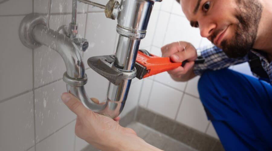 Expert burst pipe repair services in Klamath Falls, OR